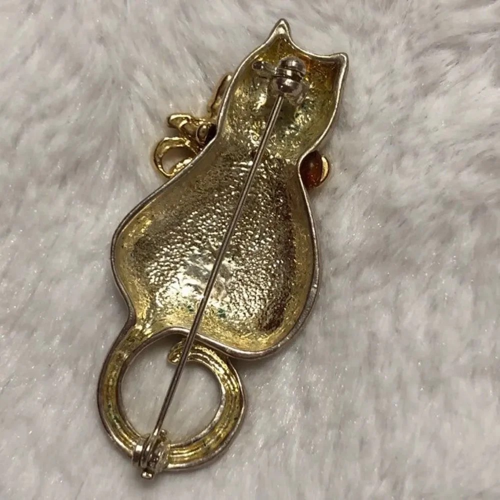 Premier Designs Jewelry Holiday Cat Brooch for Women